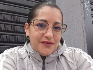 camwhore spreading pussy VenusSuany