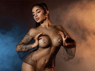 camwhore shaving pussy VictoriaBello