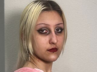 bedroom livecam VictorinaHarvest