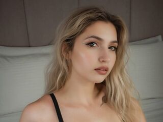 nude gamgirl VikyMorgan