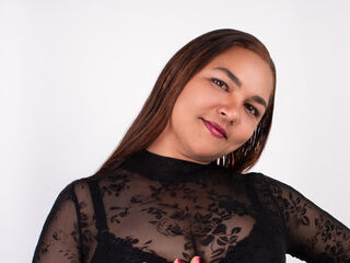 camgirl masturbating VivianMoreau